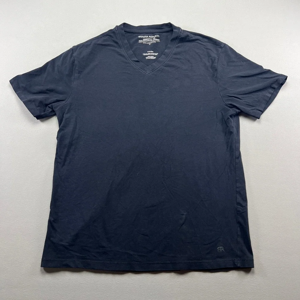 Banana Republic Essential T Shirt Men's Medium Black Stretch V Neck Pullover
